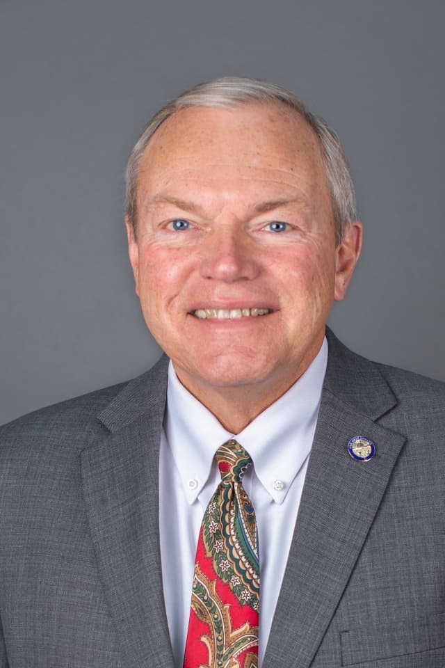 Sen. Bill Reineke headshot