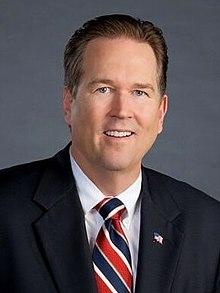 Rep. Vern Buchanan headshot