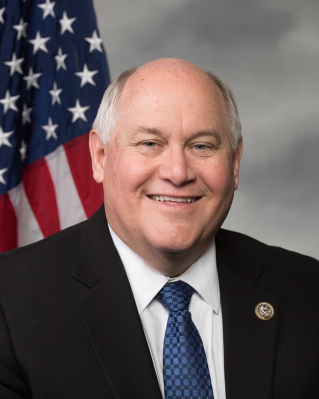 Rep. Ron Estes headshot